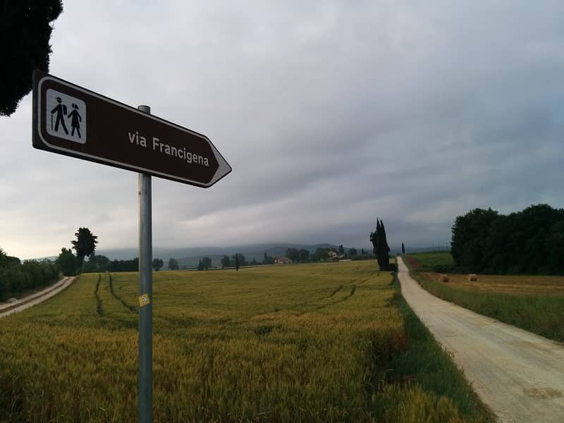 Al momento stai visualizzando Sulla Via Francigena contromano… e contro i pregiudizi