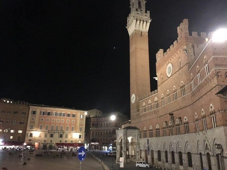 Scopri di più sull'articolo Via Francigena Contromano, arrivo a Siena