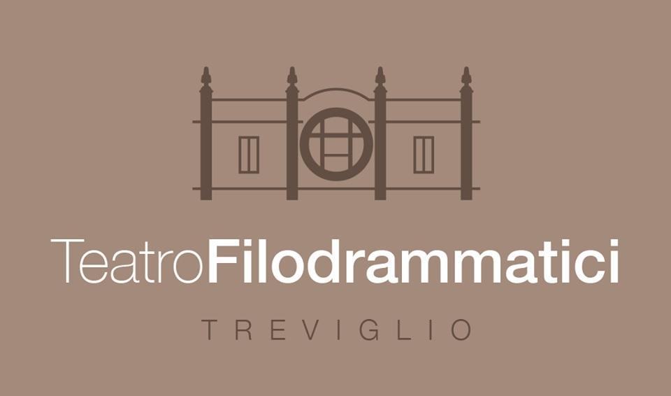 Al momento stai visualizzando Supportiamo Disabilincorsa divertendoci a teatro