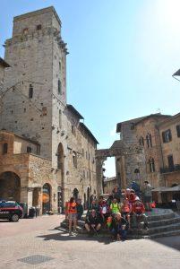 Piazza Della Cisterna-gruppo