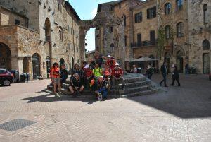 Piazza Della Cisterna-gruppo