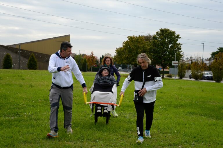 Scopri di più sull'articolo Insieme Verso la Linea di Arrivo: Disabilincorsa e la Maratona di Reggio Emilia 2023